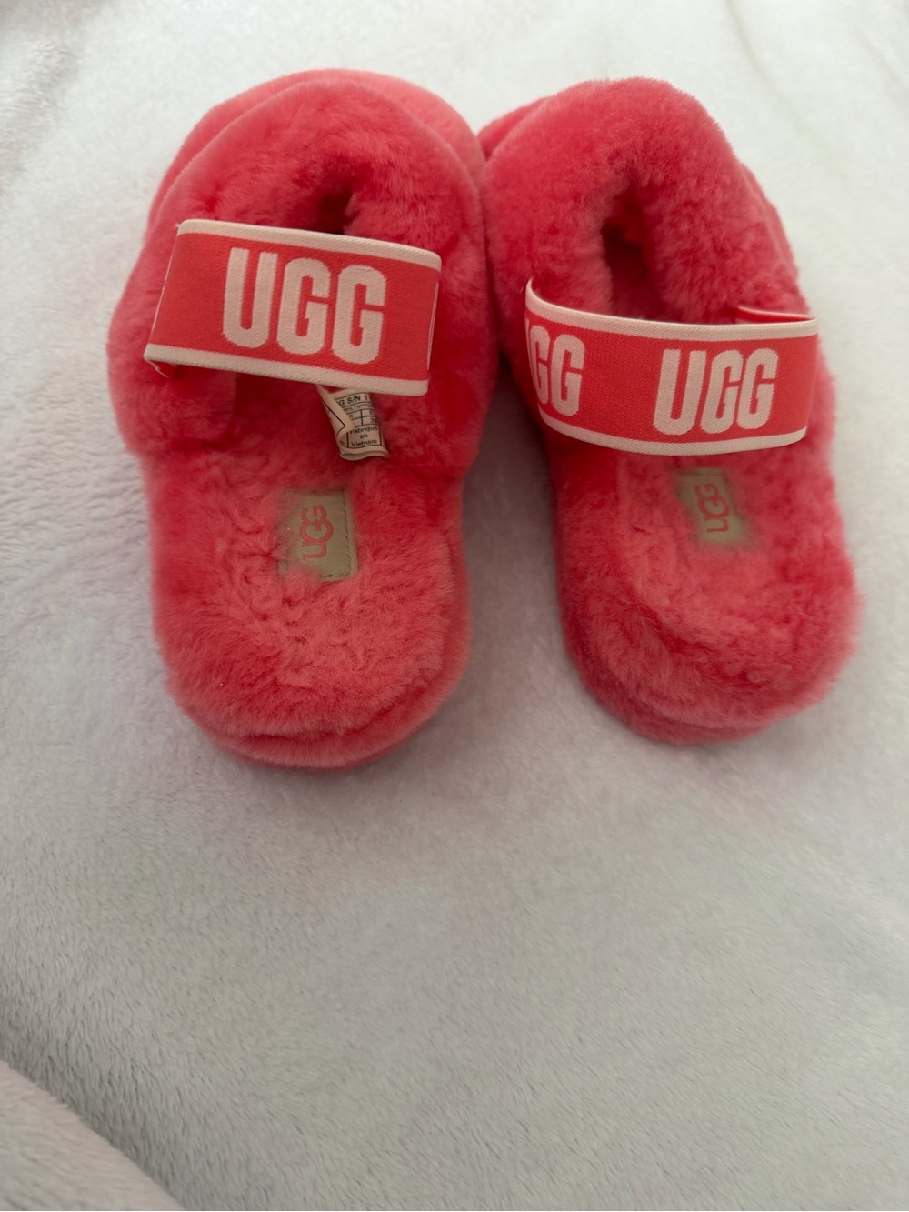 UGG Plush Slide Sandals in Coral - Picture 3 of 6